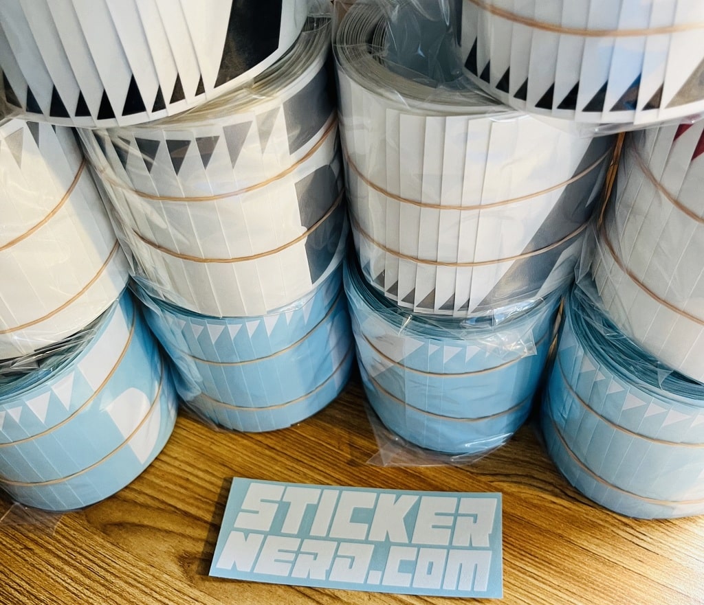 CUSTOM WINDSHIELD BANNERS - CAR WINDOW DECALS - STICKERNERD.COM