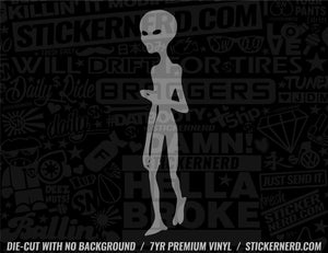 Alien Sticker - Decal - STICKERNERD.COM