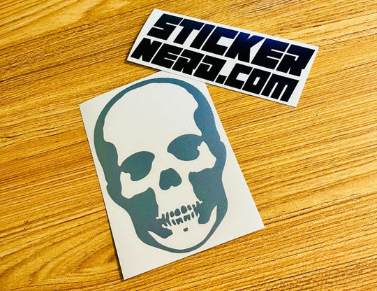 Skull Sticker - STICKERNERD.COM