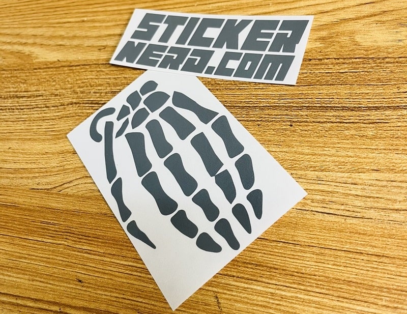 Skull Hand Decal - STICKERNERD